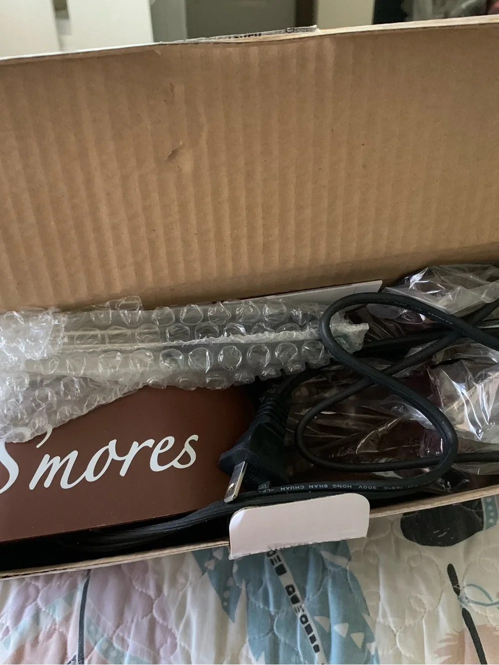 Nostalgia Brown and Silver Electric S'mores Maker